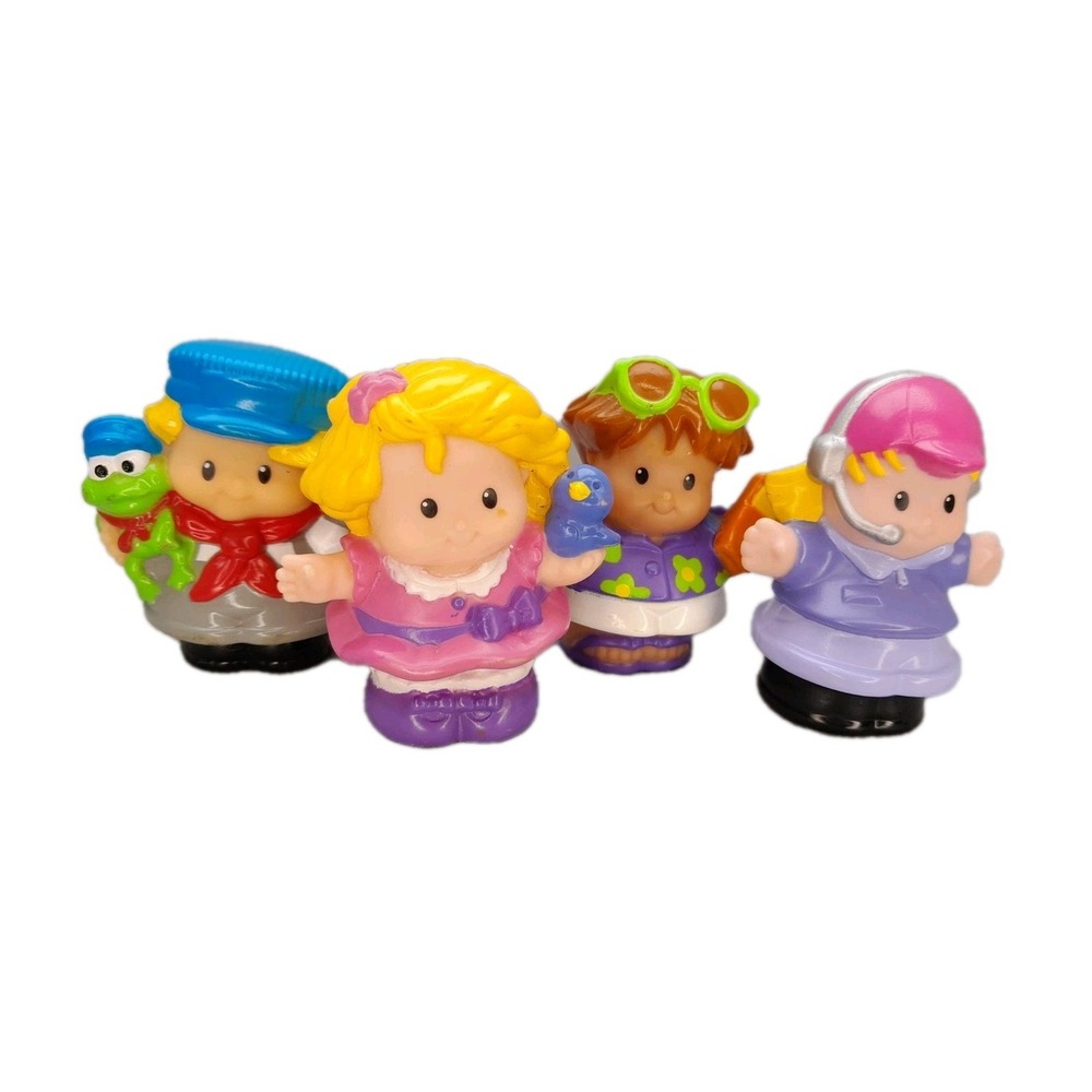 Fisher-Price Little People Figures Lot of 4 Eddie Sarah Paula Dad